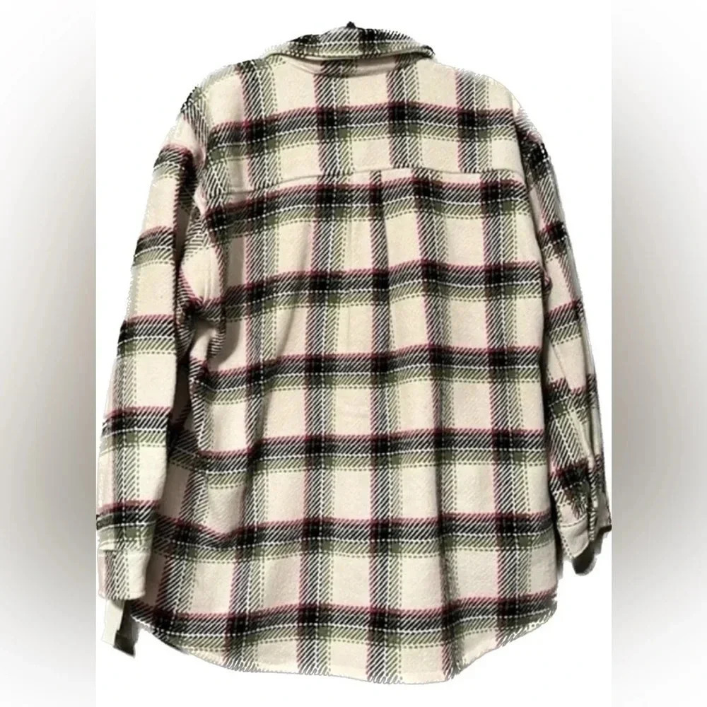 Ultra Flirt Shacket XL - Picture 6 of 7